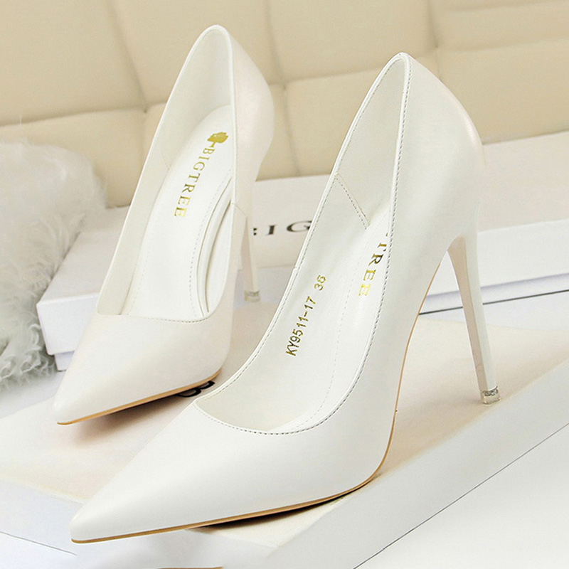 Xxl Women Fashion - Sepatu BIGTREE Wanita Pumps Fashion High
