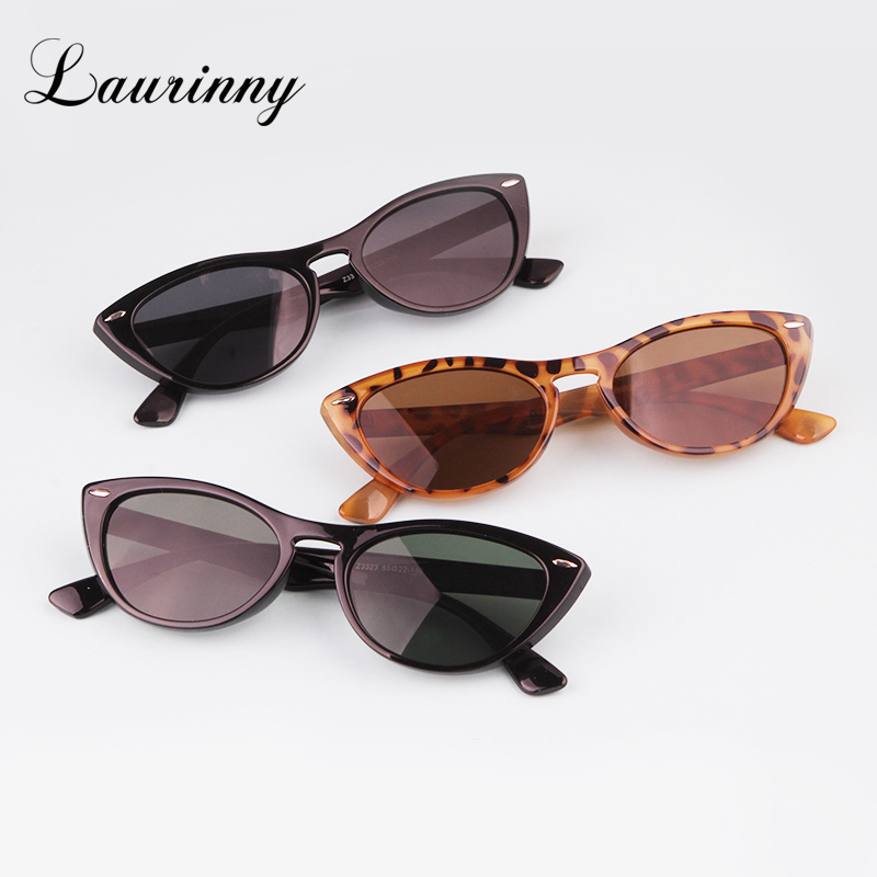 Kacamata Hitam Leopard Mata Ku - Women'S Fashion Of The 70S ulasan dan harga