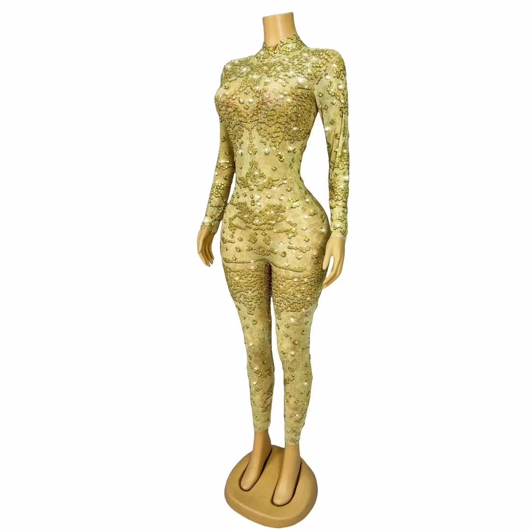 Jumpsuit Berlian Imitasi Emas  - Women Fashion Photoshoot ulasan dan harga