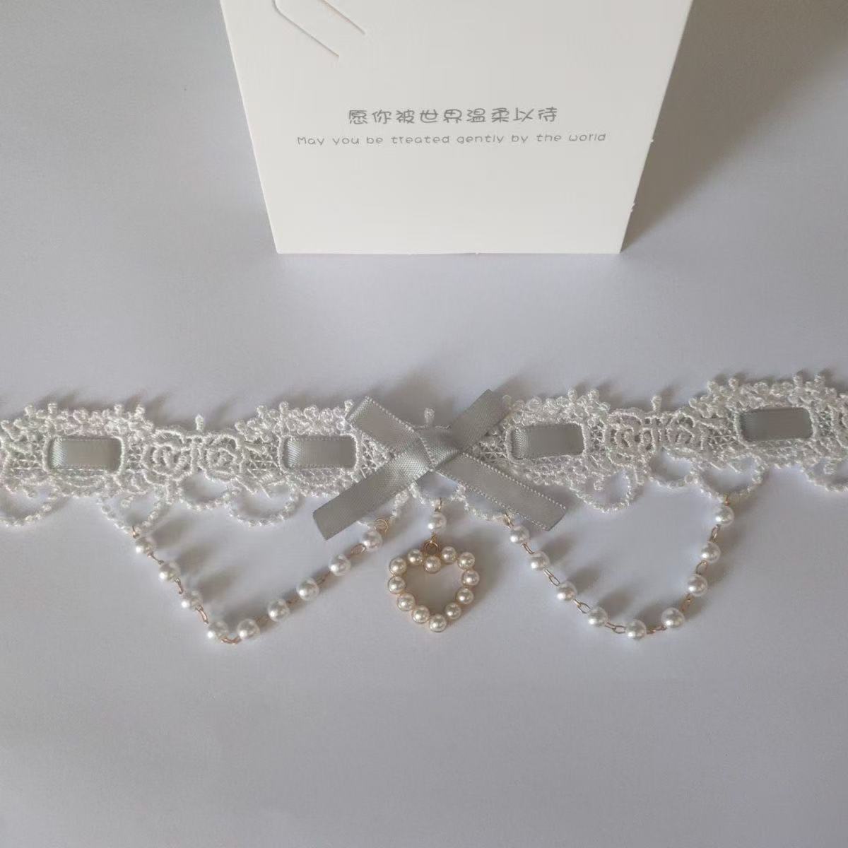 Kalung Renda Mutiara Lolita Ma - Women Fashion Photoshoot ulasan dan harga