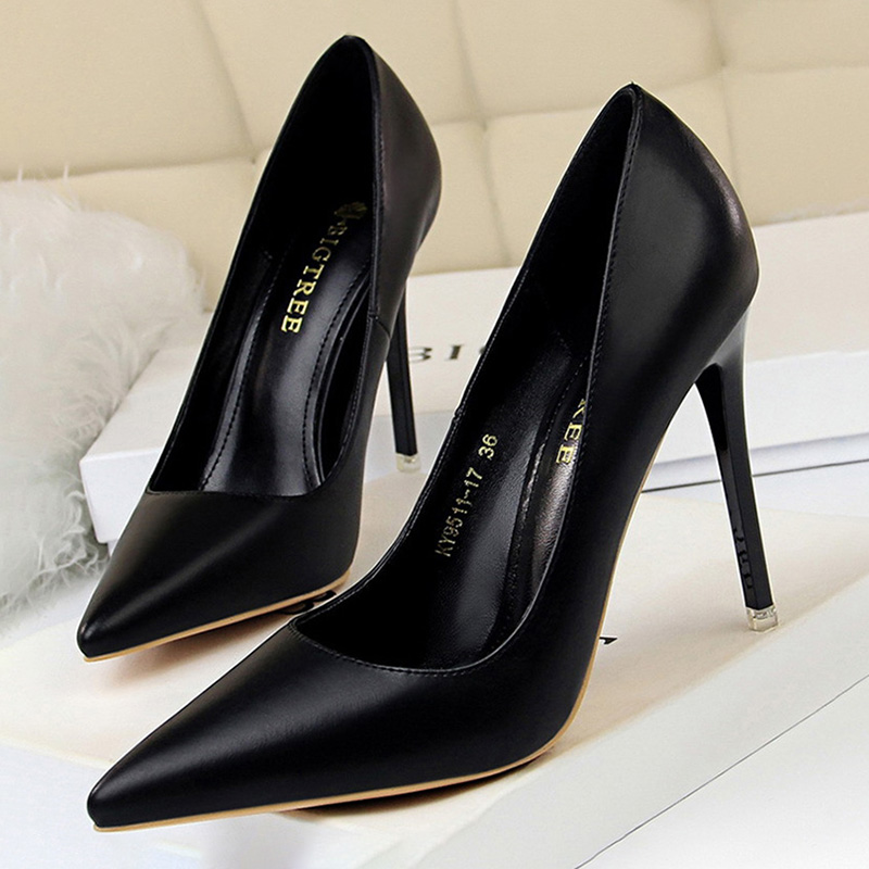 Sepatu BIGTREE Wanita Pumps Fa - Xxl Women Fashion ulasan dan harga