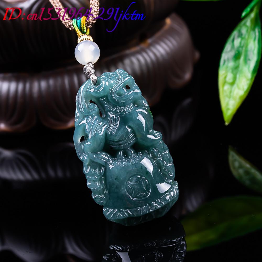 Liontin Pixiu Giok Burma Desai - Women Fashion Designers ulasan dan harga
