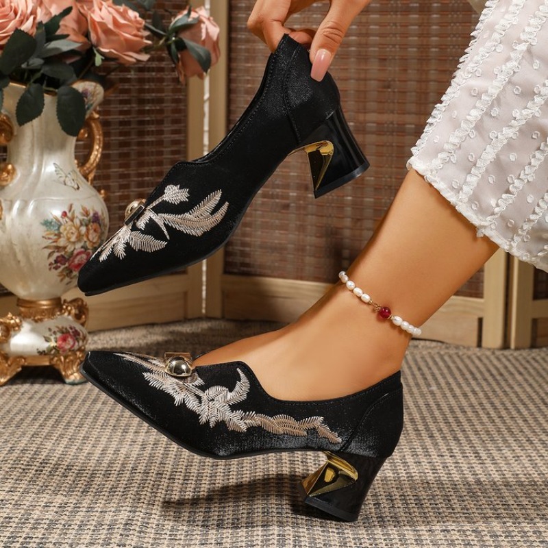 Sepatu Wanita Hak Sedang Model - Sale Fashion Women ulasan dan harga