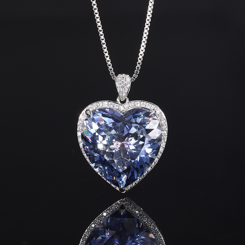 Shiny Cut Heart liontin kalung - Women'S Fashion Jewellery ulasan dan harga