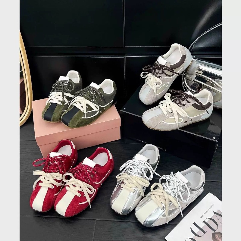 Sepatu Sneakers Wanita 2025 Pe - Sale Fashion Women ulasan dan harga