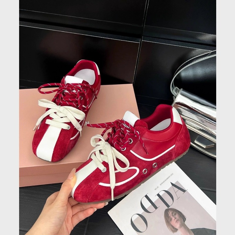 Sepatu Sneakers Wanita 2025 Pe - Sale Fashion Women ulasan dan harga