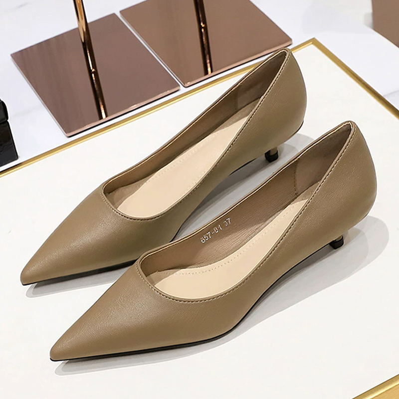 Sepatu Hak Sedang Runcing 4 Cm - Xxl Women Fashion ulasan dan harga